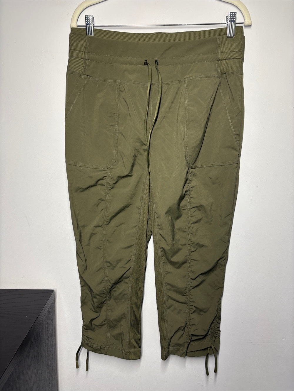 Ladie’s Indyeva Olive Drawstring Cargo Joggers
